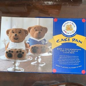 Build-a-bear 3D bear cake pan